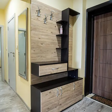 Apartament Yana *